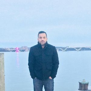 Meet your Posher, Mohamed